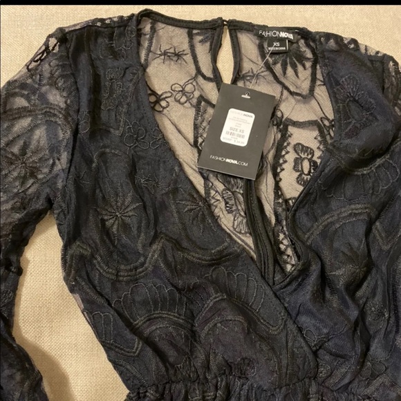 Fashion Nova romper - Picture 5 of 5